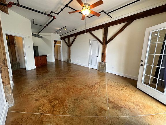 5th image of 505 Fay St APT 107