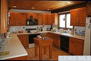 Fabulous huge kitchen.