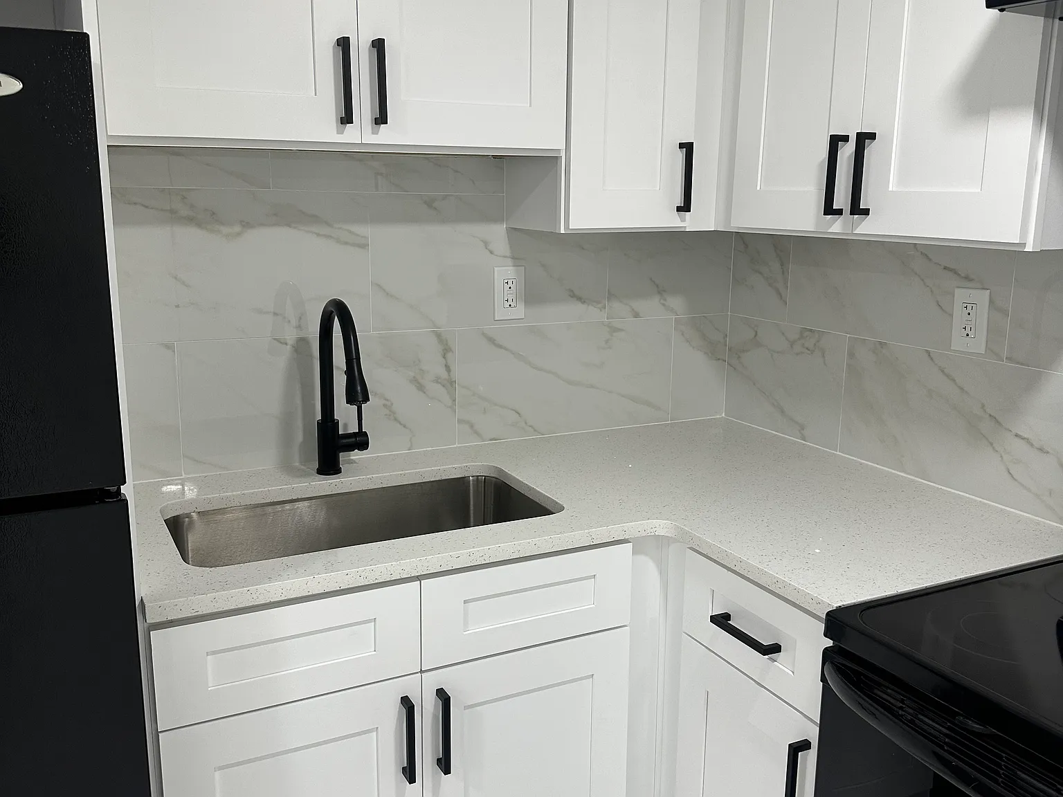 1 bed, 390 sqft, $1,200 — Photo 3