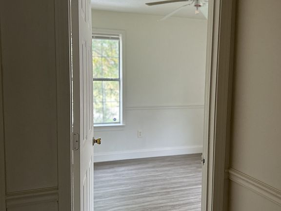 4th image of 207 McDonald Dr