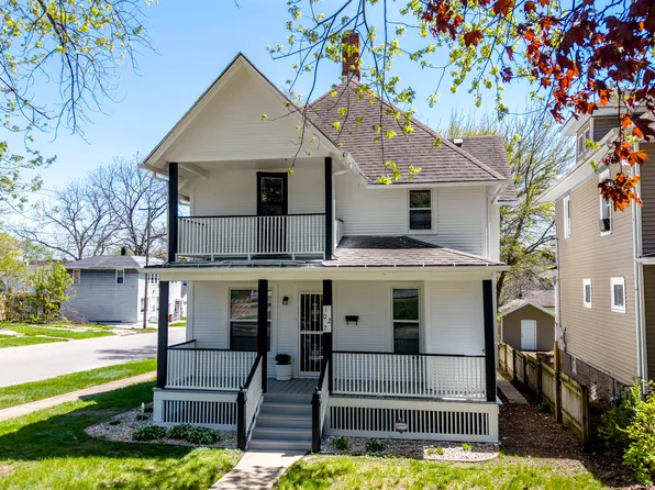 1027 Grant Ave, Rockford, IL 61103