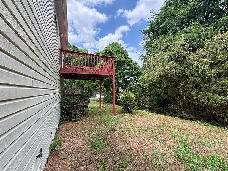 1990 Lown Farm Ln — Photo 23