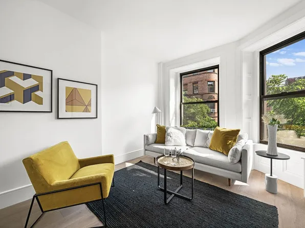 109 W 82nd St APT 3A, New York, NY 10024