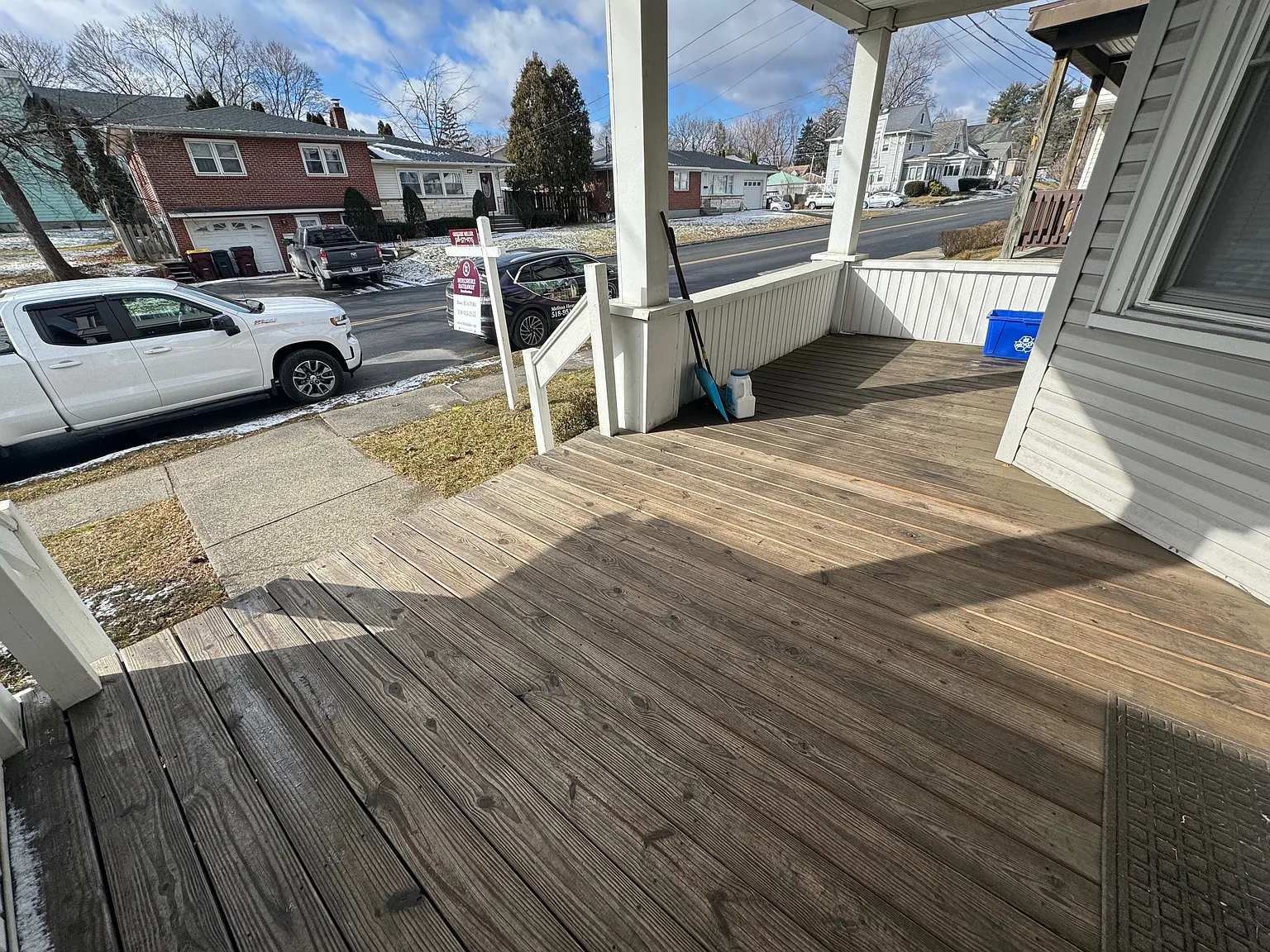 2 bed, 1030 sqft, $1,700 — Photo 2