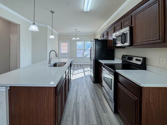 4th image of 5500 Dolores Pl