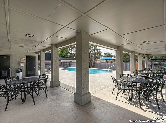 3rd image of 7834 BROADWAY #701