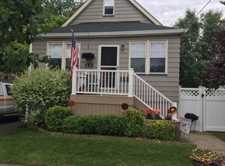 8-14 Oak St #1X, Fair Lawn, NJ 07410