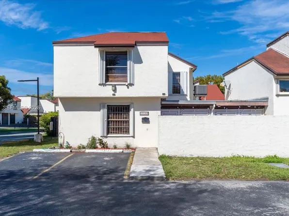 10133 NW 5th Ter #3-6, Miami, FL 33172