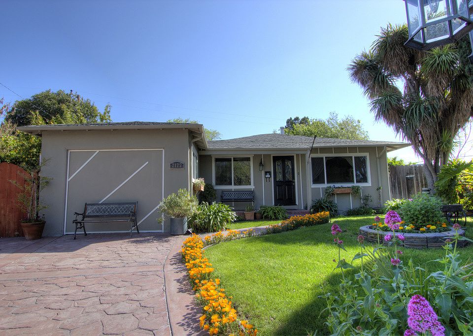 1st image of 2123 San Antonio Pl
