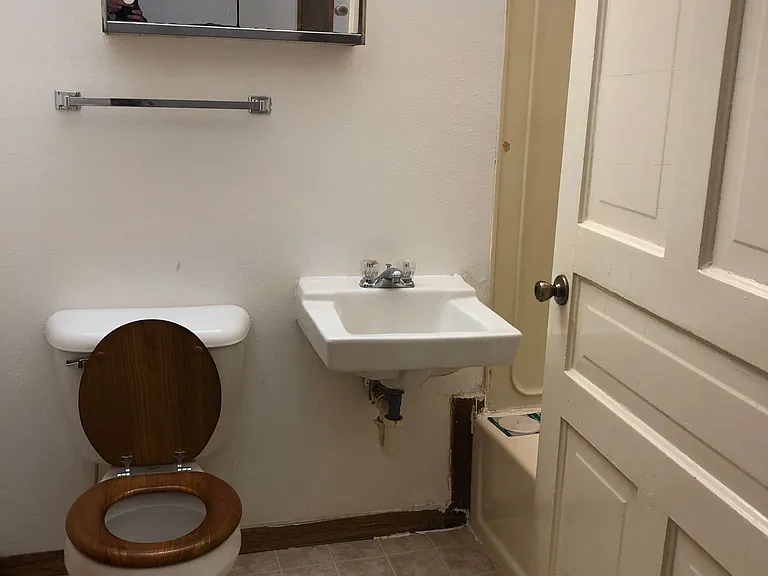 912 Pearl St #217 — Photo 4