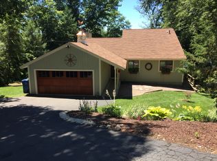 69 Lake Ridge Dr, Marlborough, CT 06447