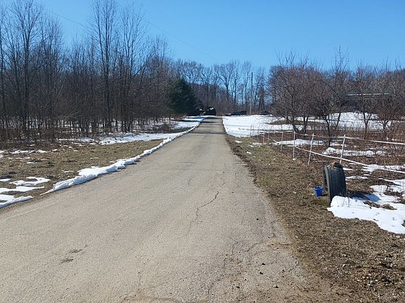 5th image of 7334 Mar Ln