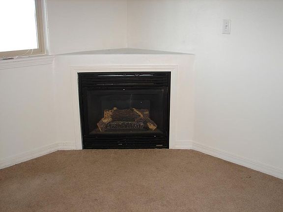 3rd image of 1512 N Stevens Dr