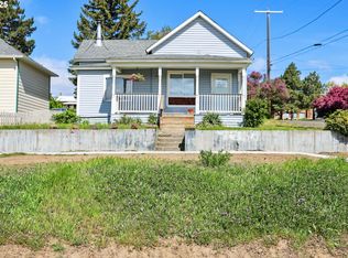 400 McCoy St, Moro, OR 97039