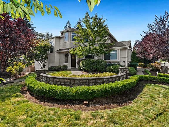 3rd image of 13925 SE 88th Pl