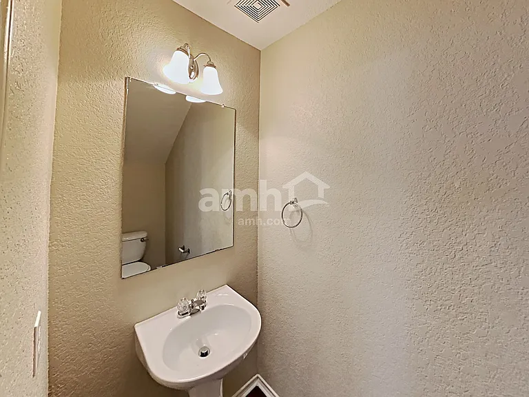 9331 Juniper Spg — Photo 9