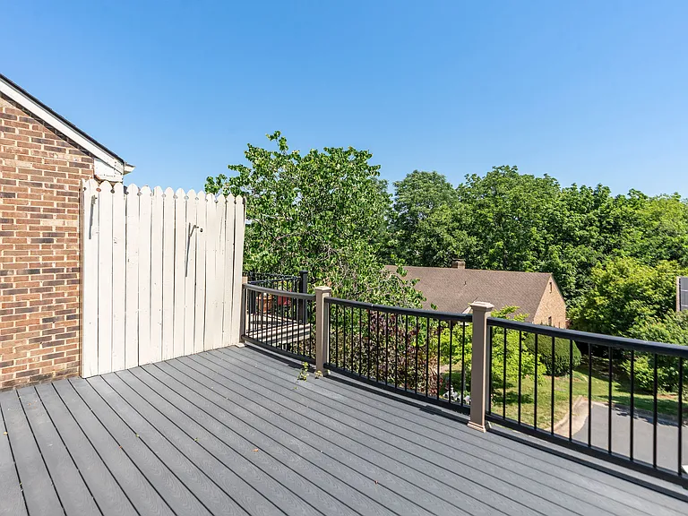 10 Waverley Grn — Photo 26