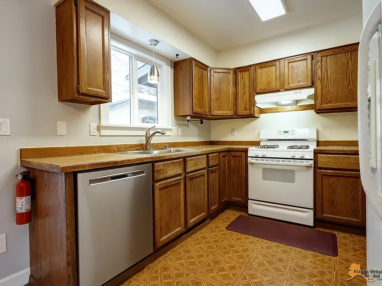 6948 Cape Lisburne Loop — Photo 7