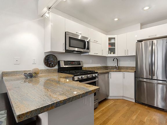 5th image of 18 W 129th St APT 5B