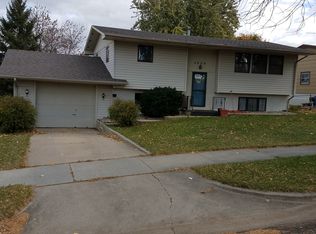 3804 S Downing Ave, Sioux Falls, SD 57106