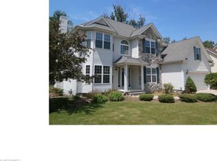 6150 Brownstone Ct, Mentor, OH 44060