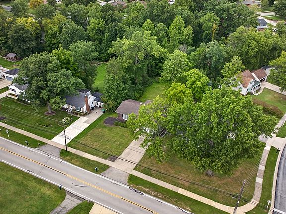 3rd image of 6613 Brookside Rd