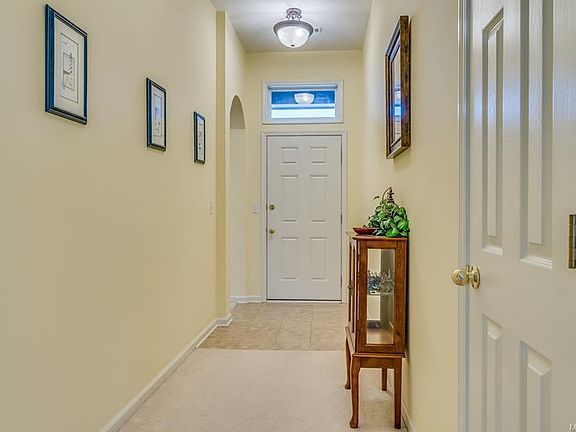 2nd image of 630 Glenmede Ln