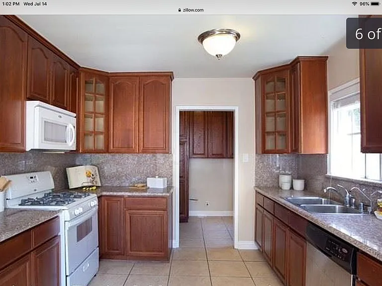 21313 De La Osa St — Photo 15