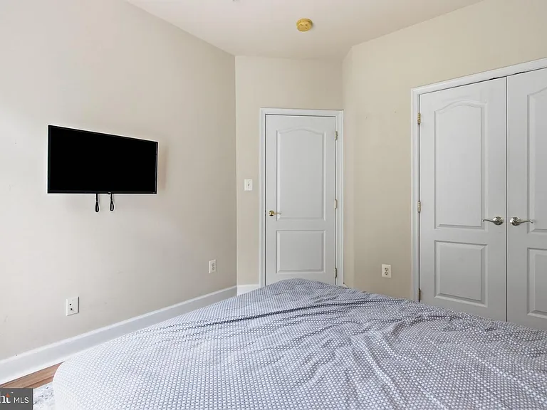 13624 Dover Cliffs Pl — Photo 23