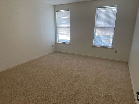 5th image of 731 Litty Ct APT 203