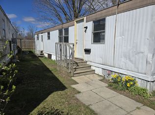 140 N Pleasant St #14, Lowell, MI 49331