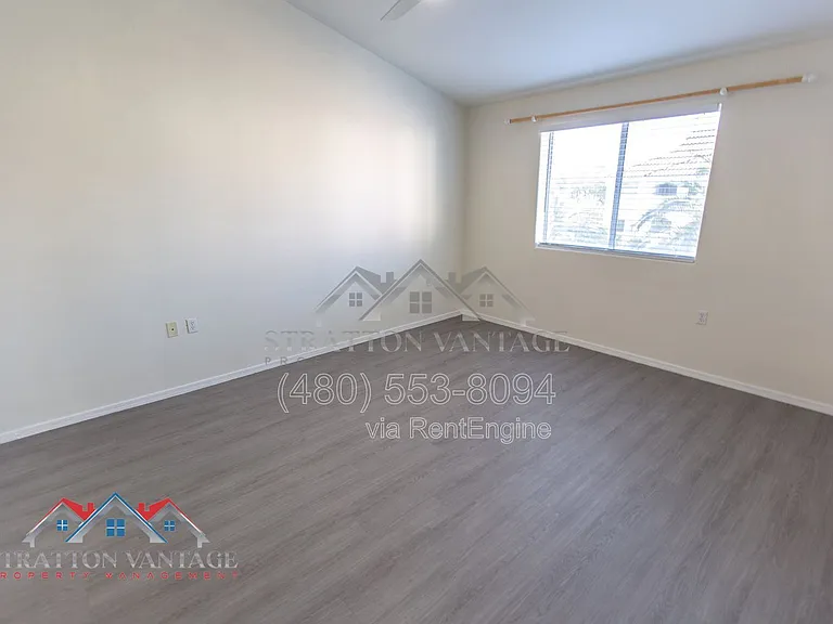 10401 N 52nd St #226 — Photo 18