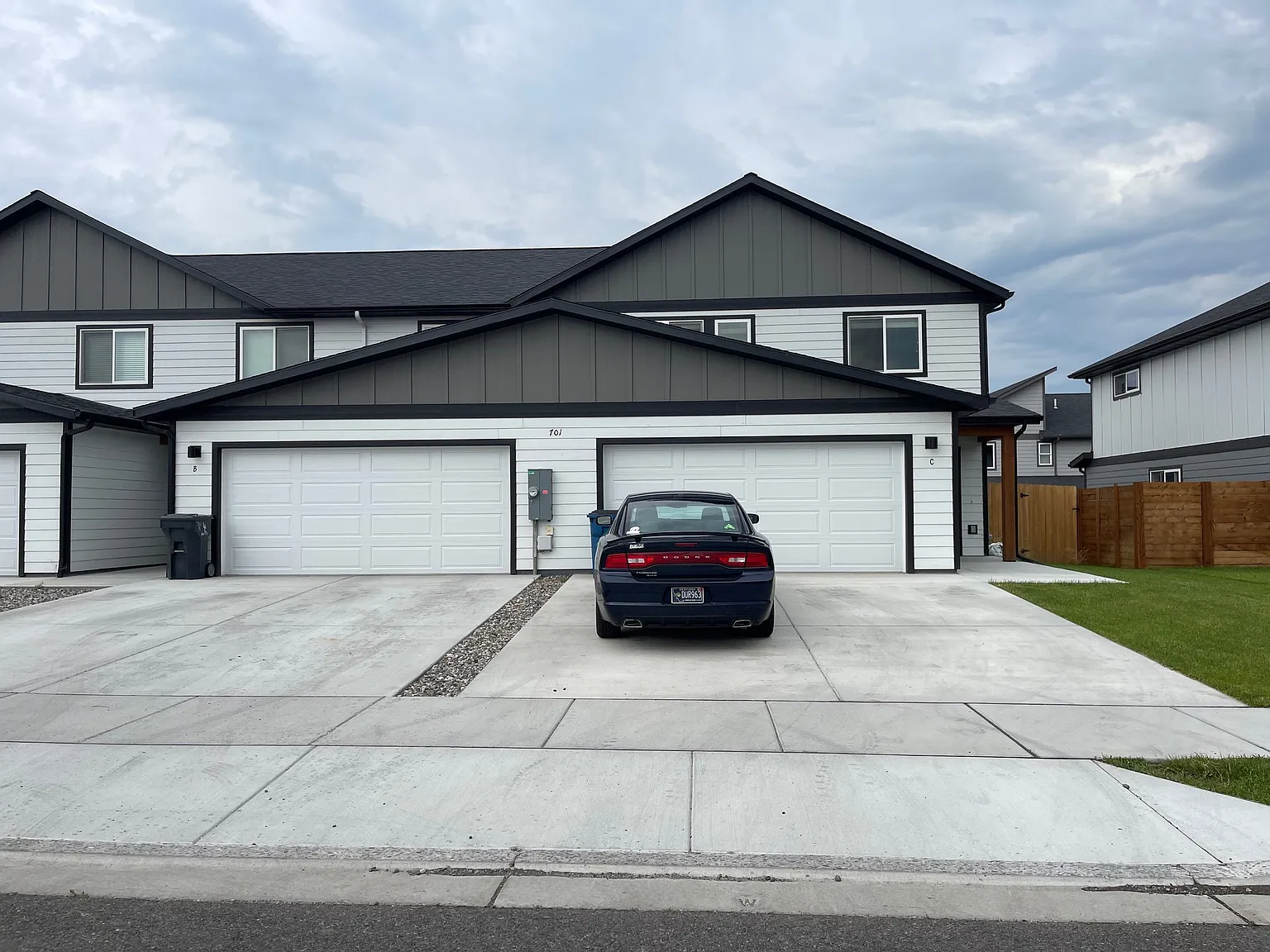 3 bed, 2.5 bath, 1527 sqft, $2,650 — Photo 1