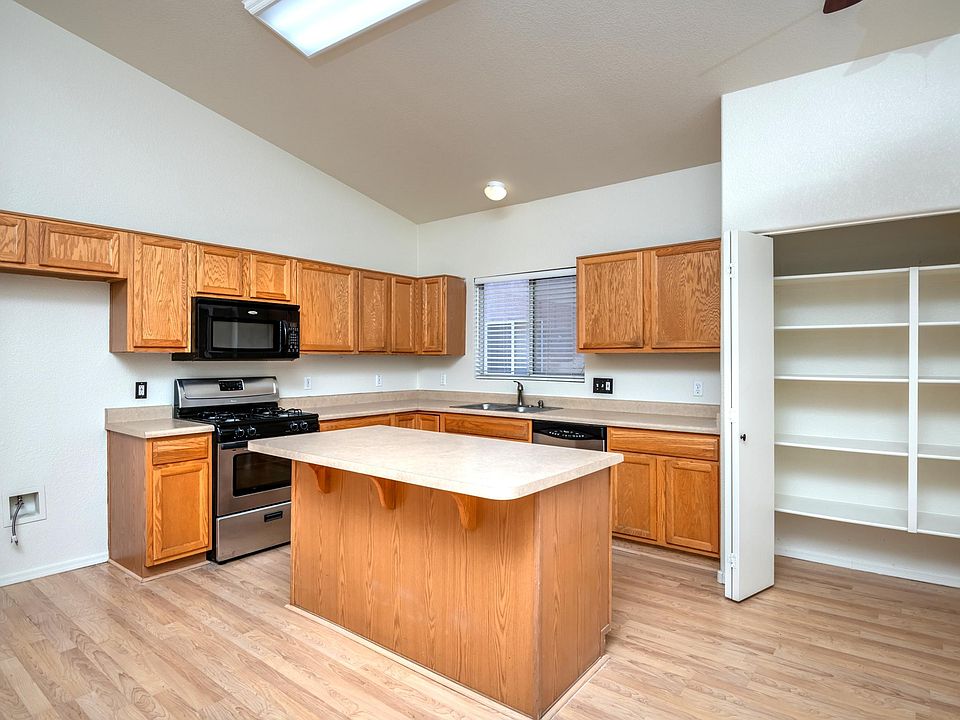 1st image of 7405 W Sonesta Dr