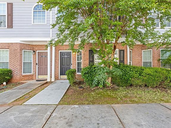 2nd image of 2566 Walden Lake Dr