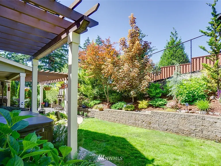 5317 NW Goodwin Loop — Photo 27