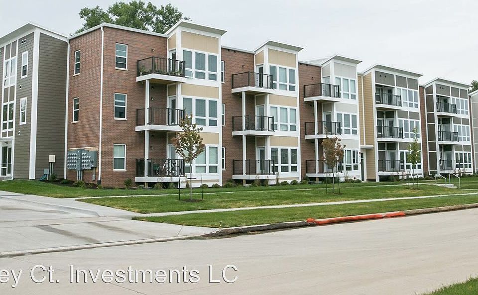 1st image of 405 Ashley Ct Unit 107