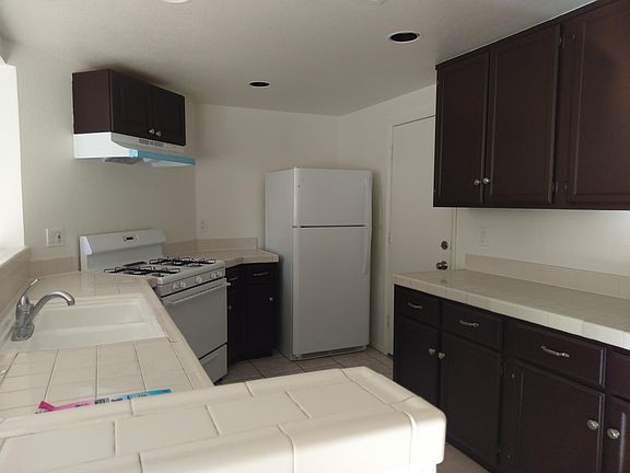 5th image of 1463 Lodgepole Dr