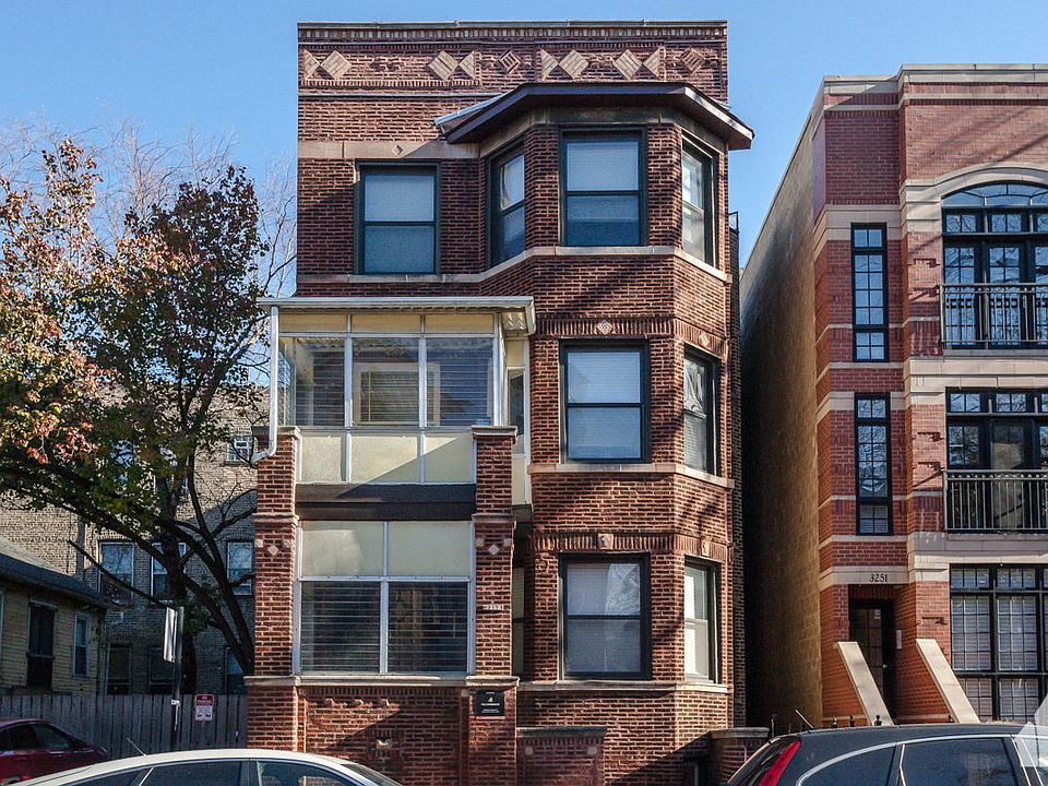 1st image of 3253 N Kenmore Ave APT 1