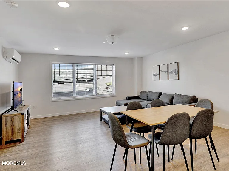 55 Brighton Ave #4 — Photo 14
