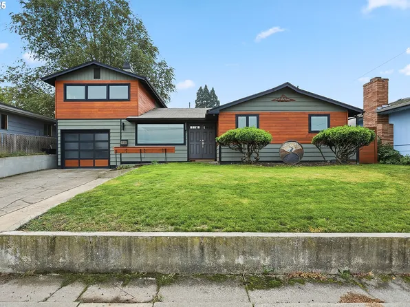 1520 E 9th St, The Dalles, OR 97058