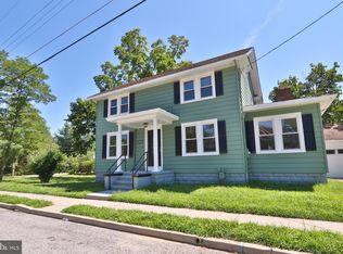 17 Walnut Ave, Pitman, NJ 08071