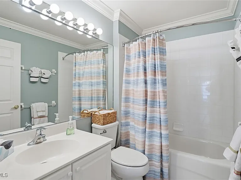 11041 Iron Horse Way — Photo 28