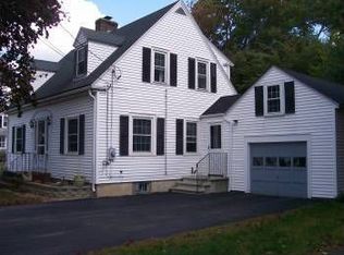 11 Towle Ave, Hampton, NH 03842
