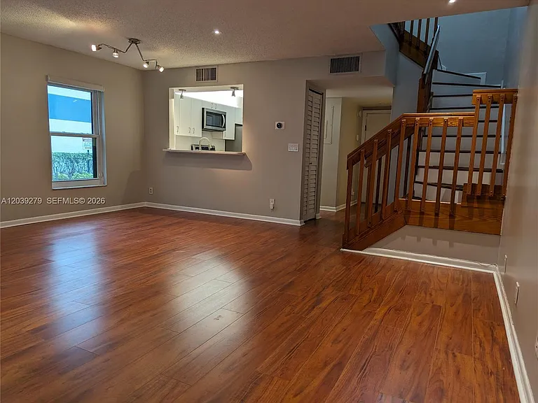 3446 Oak Dr — Photo 20