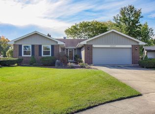 1462 Falson Ct, Wheaton, IL 60189