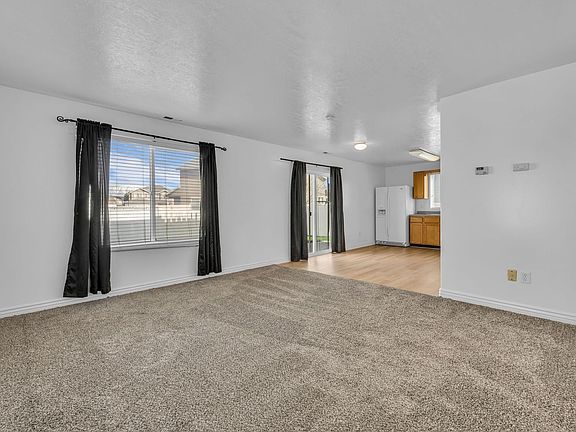 4th image of 103 N Perth St