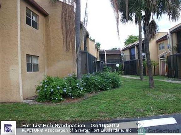 2nd image of 4513 Treehouse Ln APT 11H