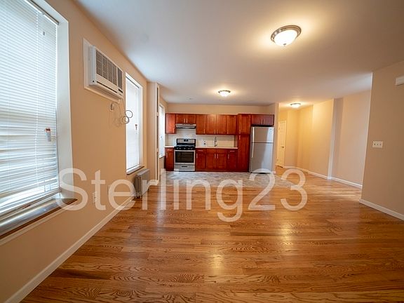 4th image of 23-81 23rd St #2J