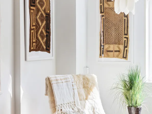 135 East 71st Street image 3 of 8